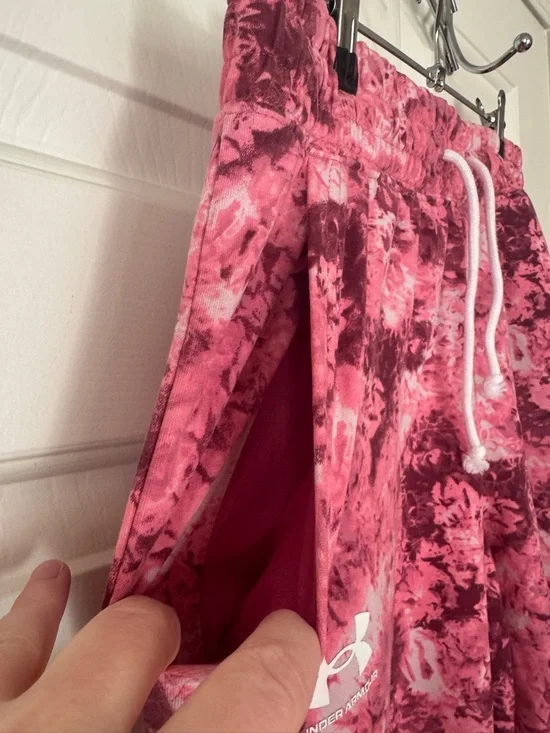 Under Armour Camouflage Jogger Sweatpants, Medium - Picture 4 of 7